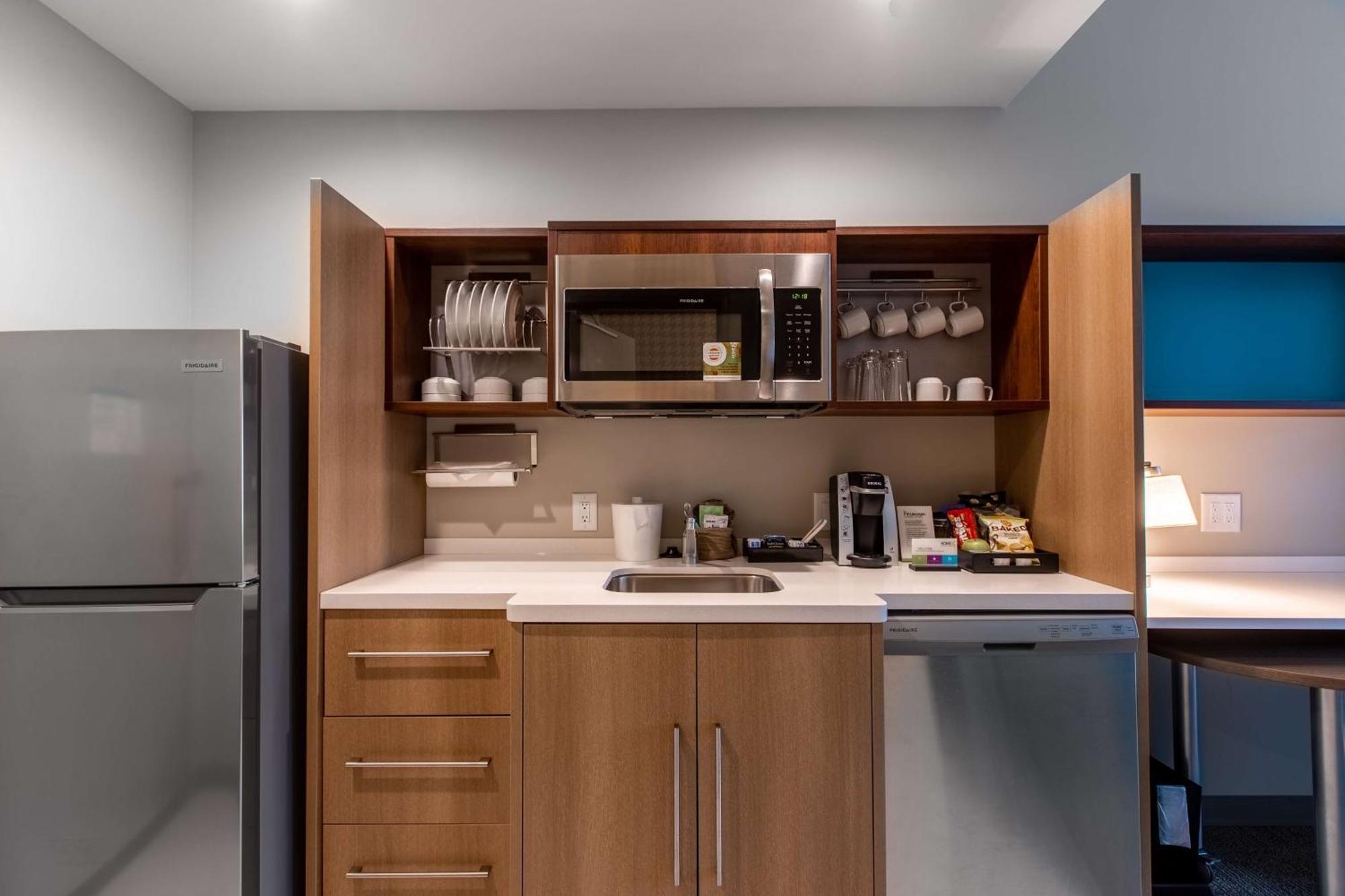 Home2 Suites By Hilton Charleston Daniel Island, Sc Экстерьер фото