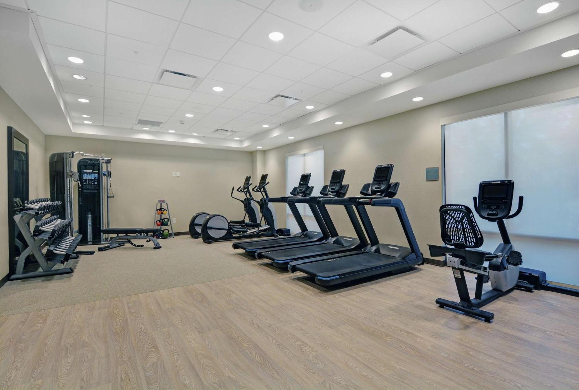 Home2 Suites By Hilton Charleston Daniel Island, Sc Экстерьер фото